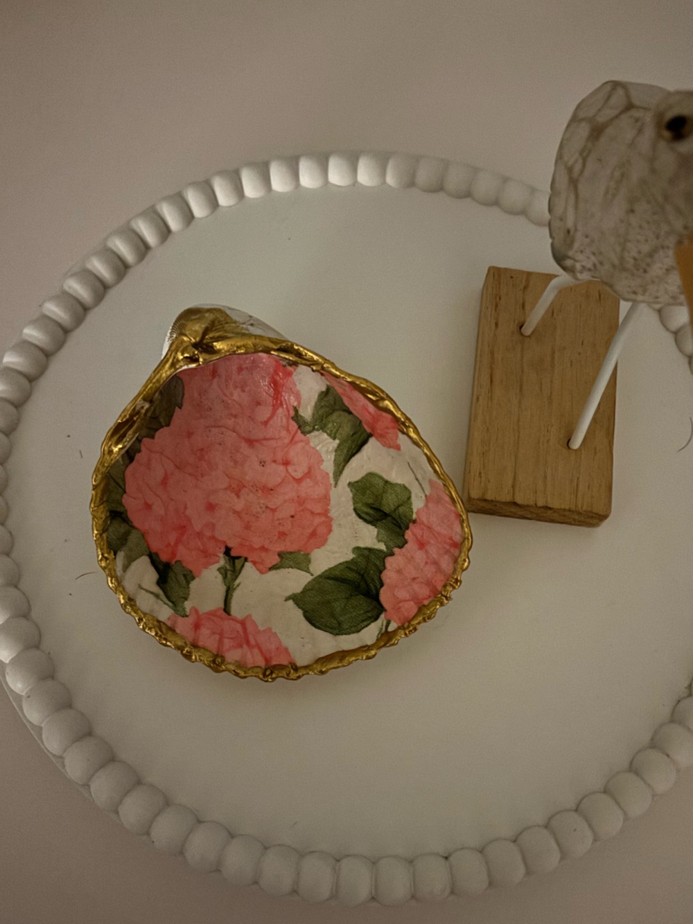 Figure Eight island shell trinket dish